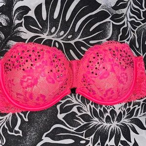 Vs strapless magnetic bra